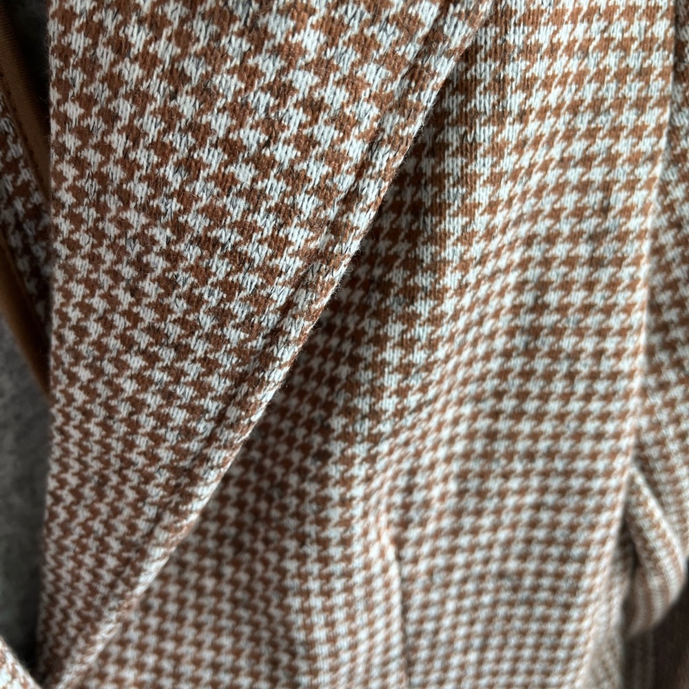 Lands End Tan White Hounds Tooth Knit Blazer Size XL/18 - Picture 4 of 9